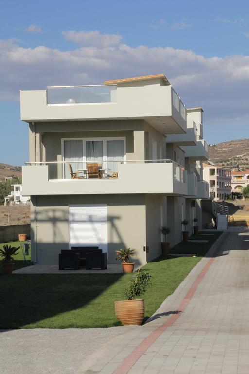 Holiday Luxury Villas Kalamaki  Exterior foto